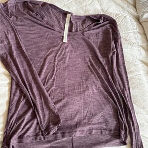 Lululemon loose fit shirt